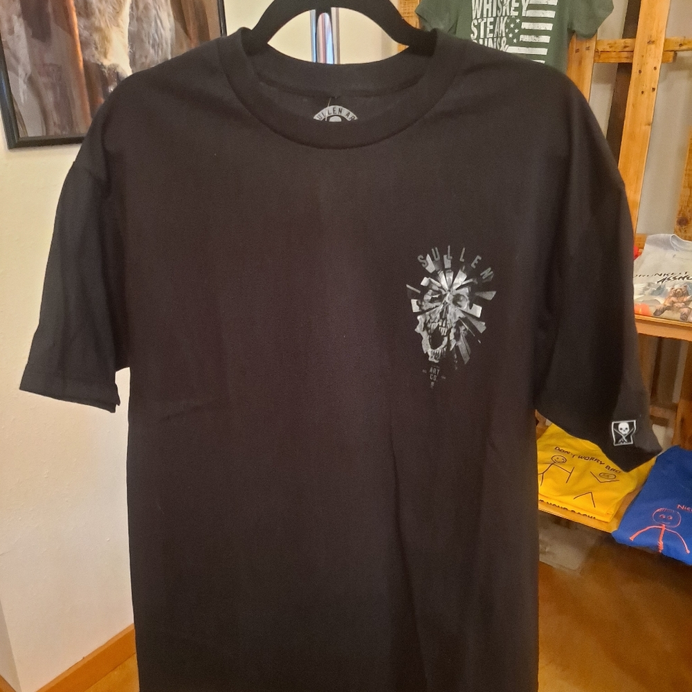 Sullen Clothing T-shirt, Tee, Tee-Shirt